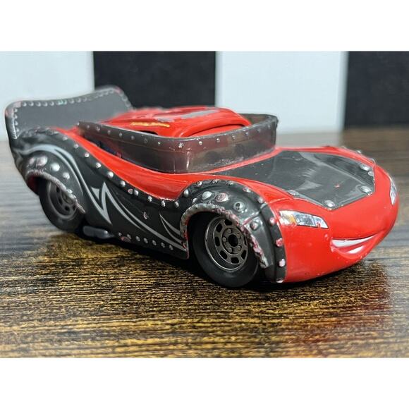 Disney Pixar TOONS Heavy Metal Mcqueen, Mater, Mia & Fillmore Diecast 1:55 Lot - Picture 8 of 13